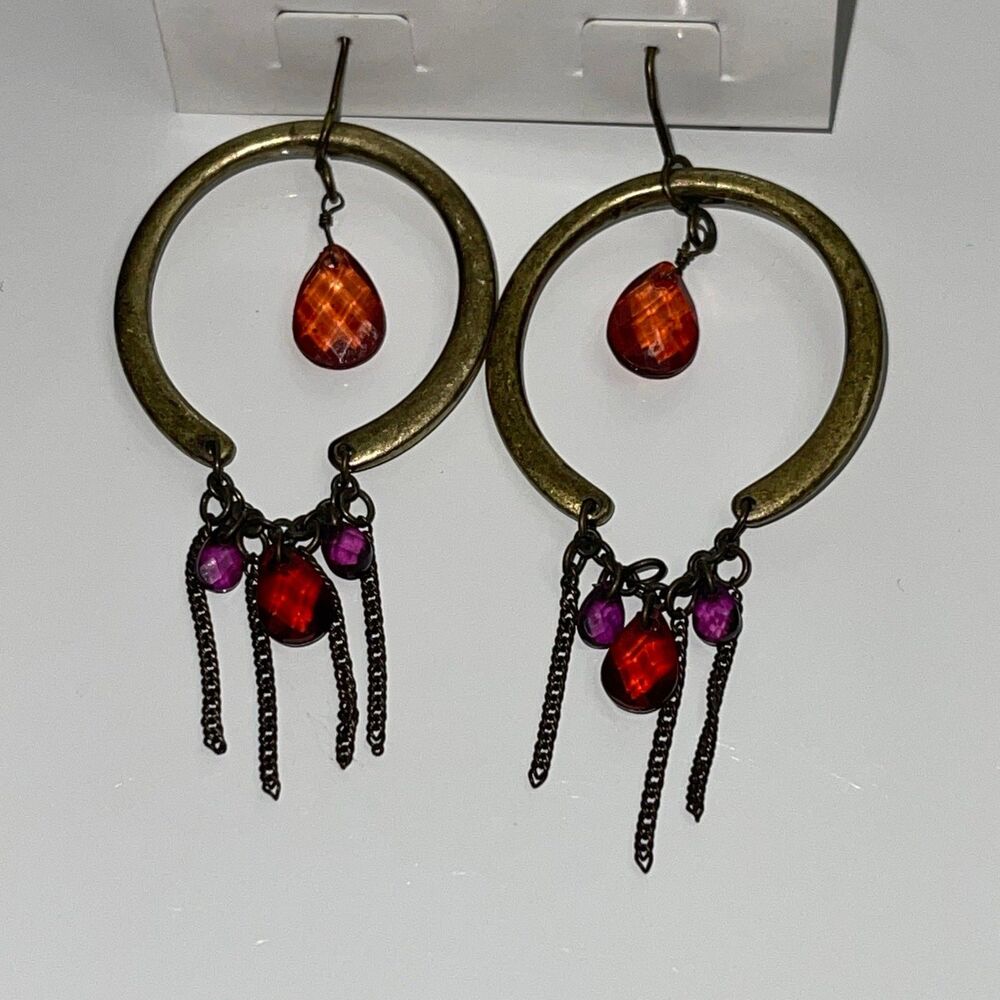 VTG Dangle Hoop Style Earrings Distressed Bronze Tone Red Purple Faceted Beads